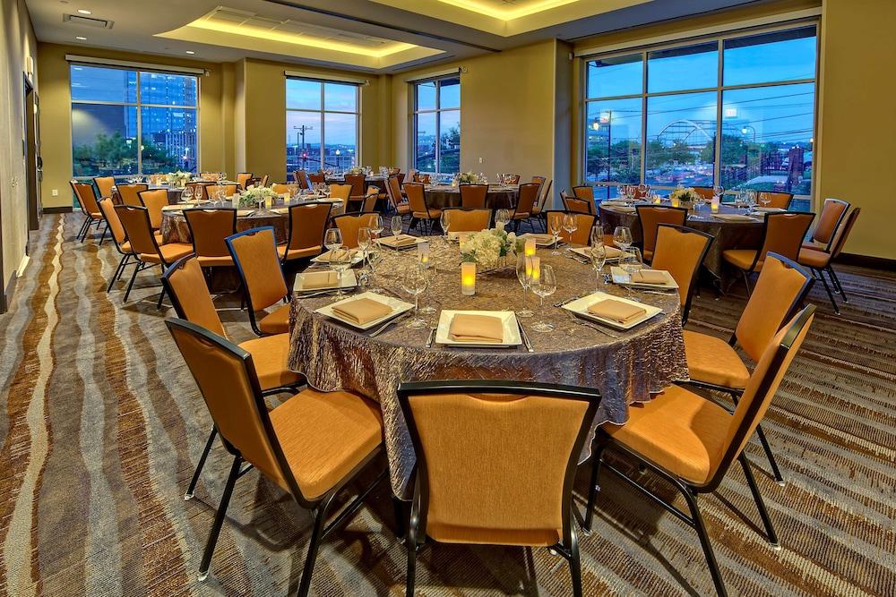 Hilton Garden Inn Nashville Downtown/Convention Center Eksteriør bilde